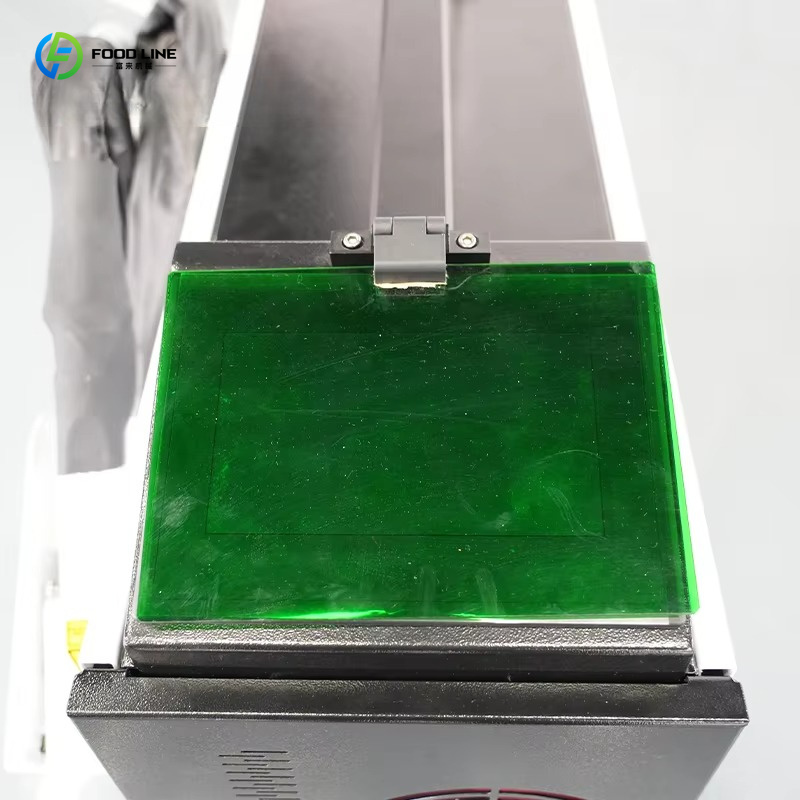 آلة تنظيف بالليزر مخصصة بقوة 1 - مراجعة Industrial Laser Cleaning Equipment وسعره