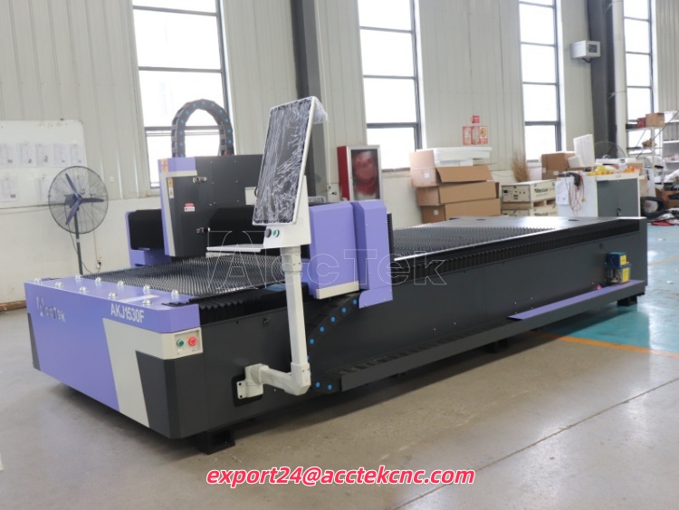 ماكينة قطع بالليزر الصناعية CN - مراجعة Industrial Laser Cutting Machines وسعره