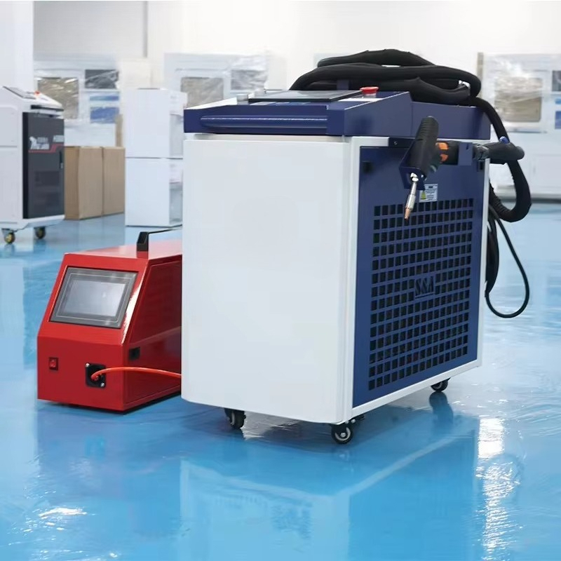 آلة لحام وقطع وتنظيف بالليزر ا - مراجعة Industrial Laser Cleaning Equipment وسعره