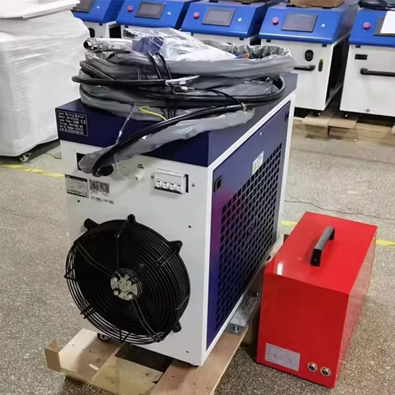 آلة لحام وقطع وتنظيف بالليزر ا - مراجعة Industrial Laser Cleaning Equipment وسعره