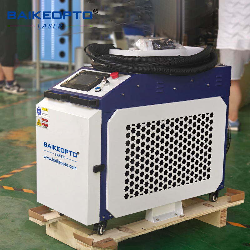 آلة تنظيف صناعية بالليزر، معدا - مراجعة Industrial Laser Cleaning Equipment وسعره