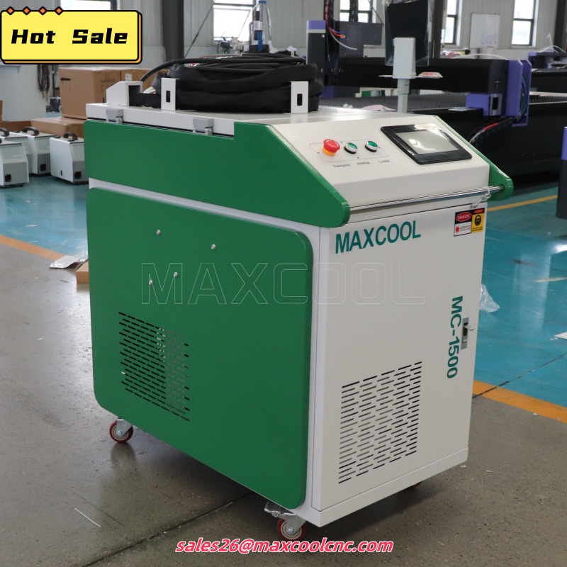 آلة التنظيف بالليزر CW الصناعي - مراجعة Industrial Laser Cleaning Equipment وسعره