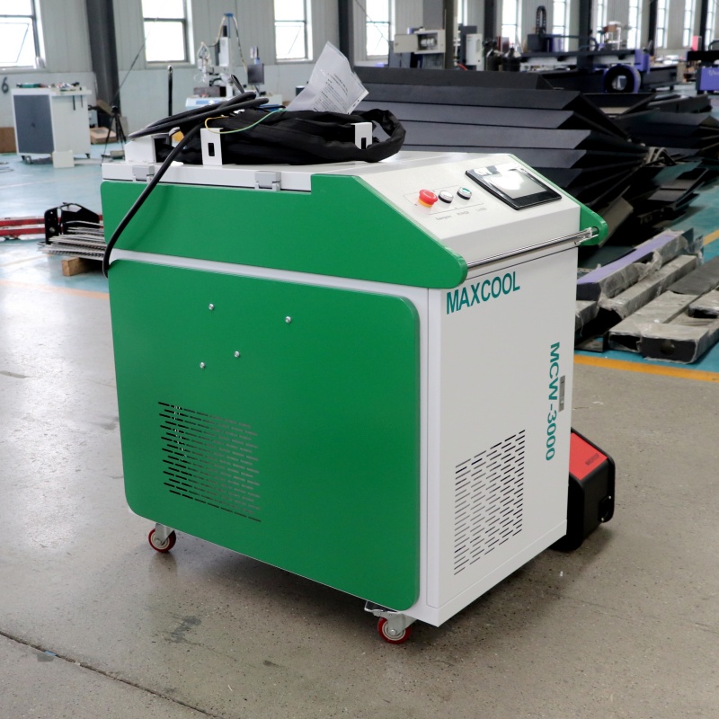 ماكينة قطع تنظيف اللحام بالليز - مراجعة Industrial Laser Cleaning Equipment وسعره